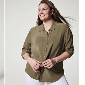 SPANX Low-Maintenance Silk Button-Down Shirt in S NWT